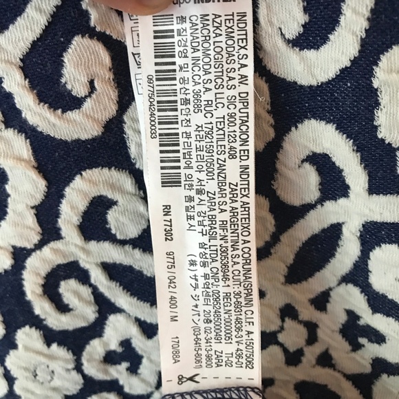 Zara Blue and White Patterned Adorable Dress - Picture 7 of 7